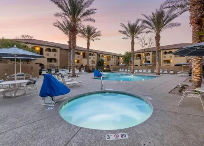 Enjoy Setting With Multiple Pools Including Adult Pool In 2bd * Scottsdale